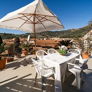 https://appartamento-lilly.it-tuscanyhotel.com